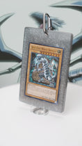 Load and play video in Gallery viewer, Blue Eyes White Dragon (Ultimate Rare) Namma Card Pendant (Silver Pendant)
