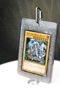 Load image into Gallery viewer, Blue Eyes White Dragon (Ultimate Rare) Namma Card Pendant (Silver Pendant)
